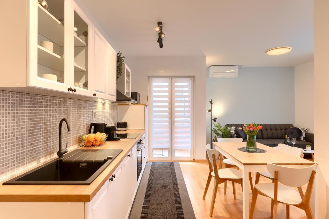Apartment N&N Rovinj Exterior photo